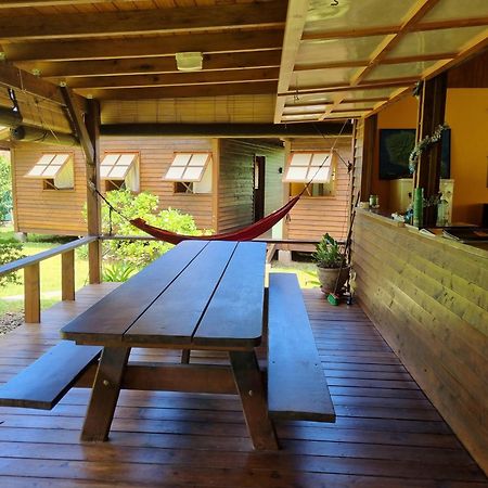 Painapaopao Backpacker Hostel Moorea Bagian luar foto