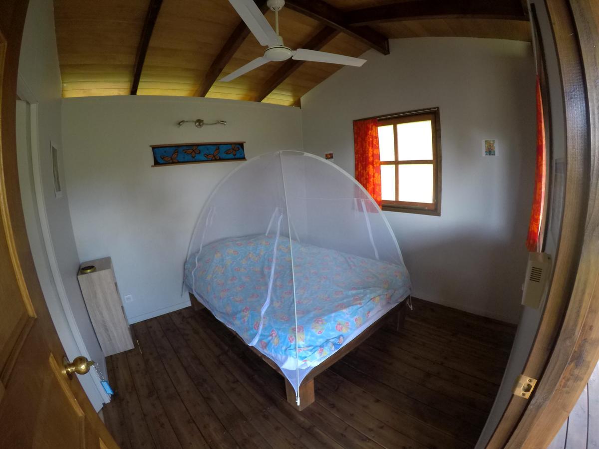 Painapaopao Backpacker Hostel Moorea Bagian luar foto