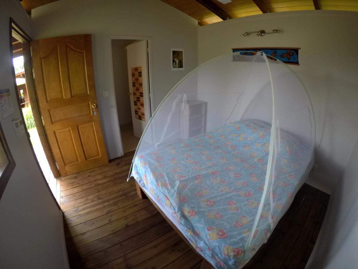 Painapaopao Backpacker Hostel Moorea Bagian luar foto